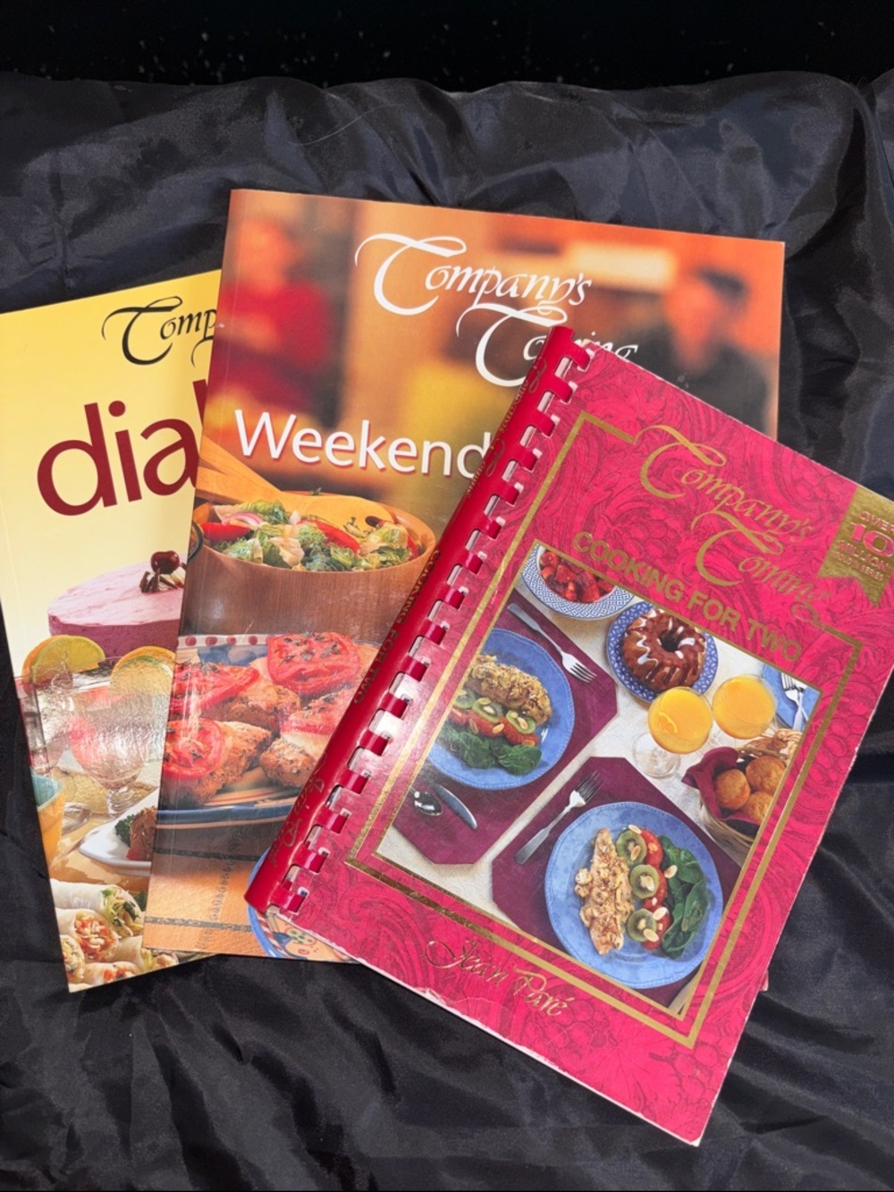 Bundle of 3 Company’s Coming Cookbooks by Jean Paré 🍽️